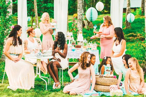 ¿cómo realizar una fiesta de té para chicas? Organiza una delicada tarde de té entre amigas
