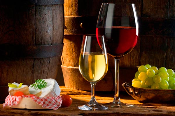 Fiesta de 15: Clases de copas para cada tipo de vino