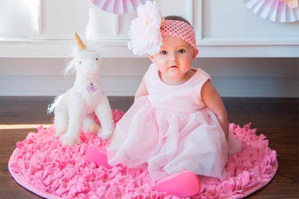 Fiesta de unicornios para niñas - Primer cumpleaños con adorables unicornios