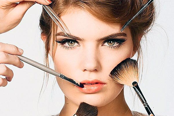 Quinceañeras: Aprende a maquillarte en el orden correcto