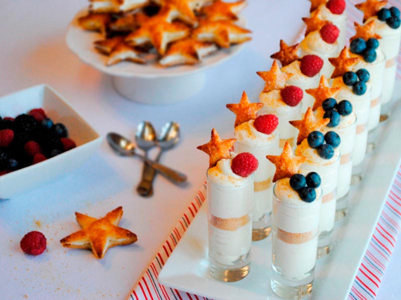 Shots innovadores para tu boda Deliciosos parfaits en tu mesa de dulces