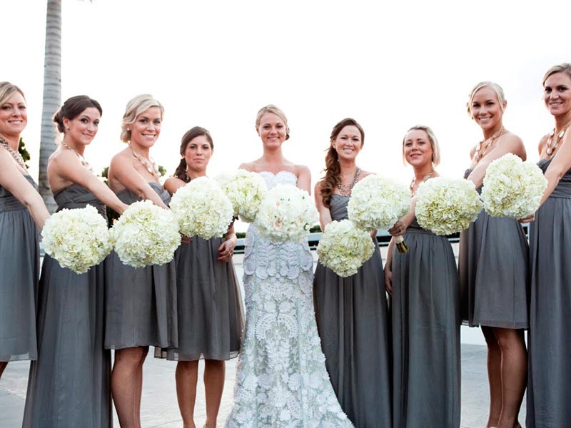 Una boda con tonos grises Impecable color neutro para tu ceremonia